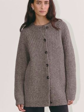 Everlane Chunky Ribbed Button-Front Cardigan - Taupe Gray